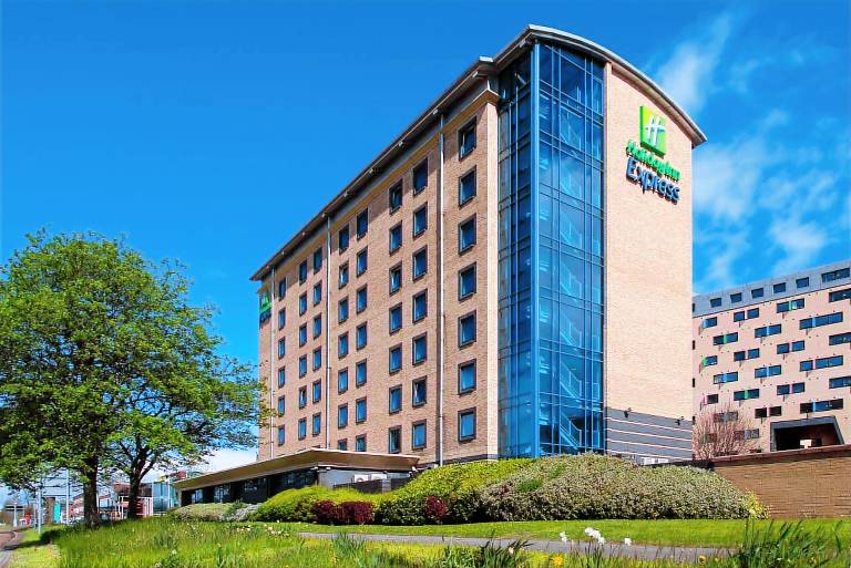 Holiday Inn Express Leeds City Centre By IHG in Leeds, AL