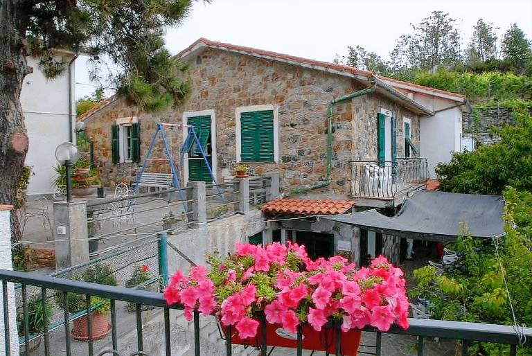 La Foce del Prato: Camera matrimoniale vista mare con bagno privato esterno alla camera — photo 3