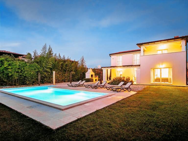 Ferienhaus Kaštelir