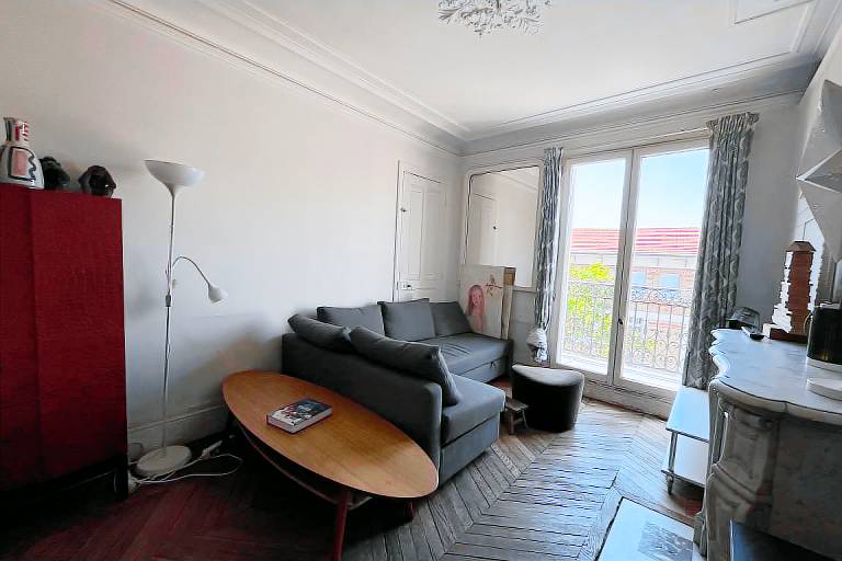 Apartment with balcony＆ Eiffel Tower view — photo 2