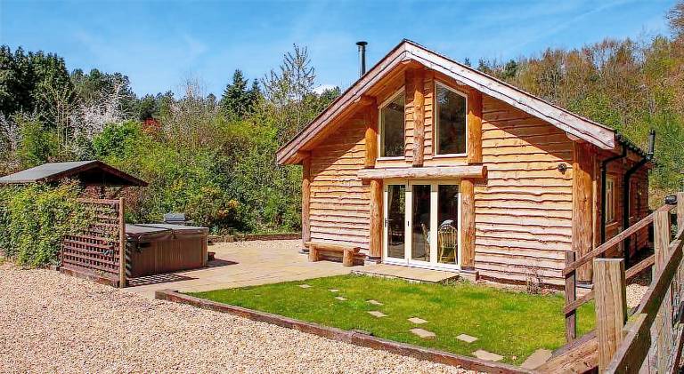 60 m&sup2; Lodge