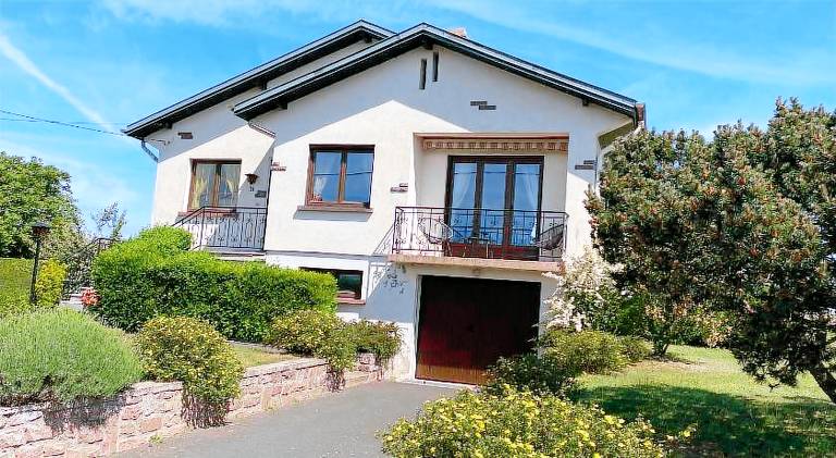 House with barbecue & garden | Perfect for remote work in Saint-Louis