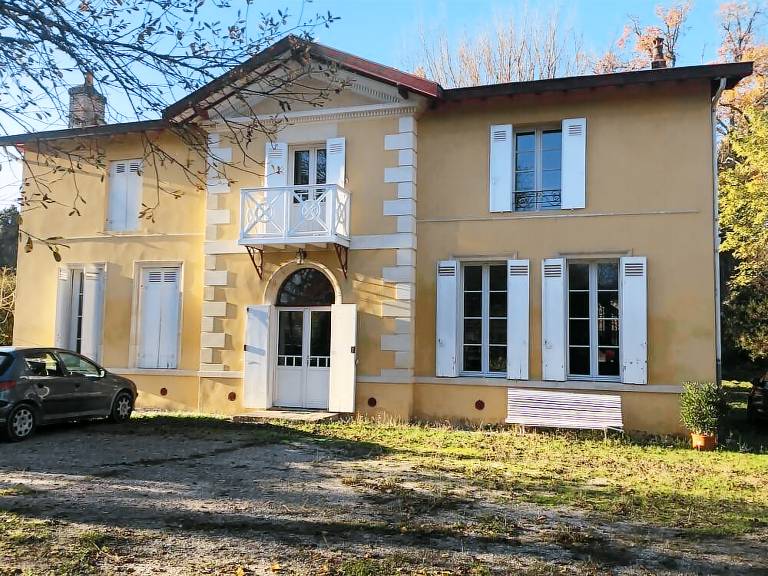 Appartement en copropriété  Pessac