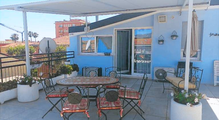 Charming holiday apartment | Beach nearby | Pet-friendly in Diano Marina