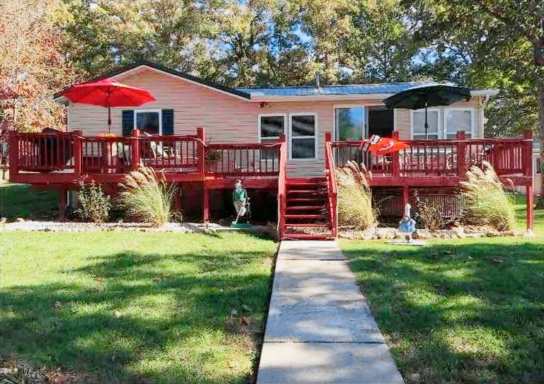 House  Hurricane Deck