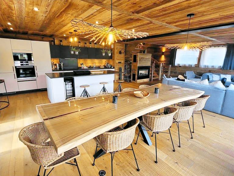 5 Chalet in Les Gets: Luxury, jacuzzi, sauna, pets allowed in Les Gets