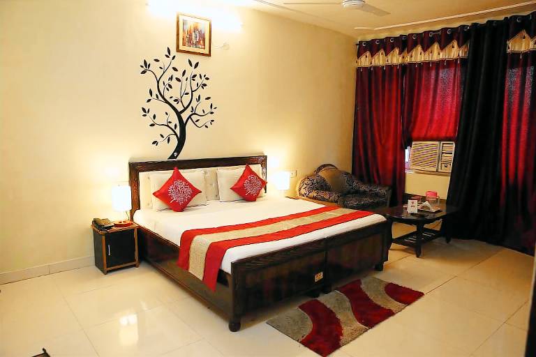 Hotel Royal plaza