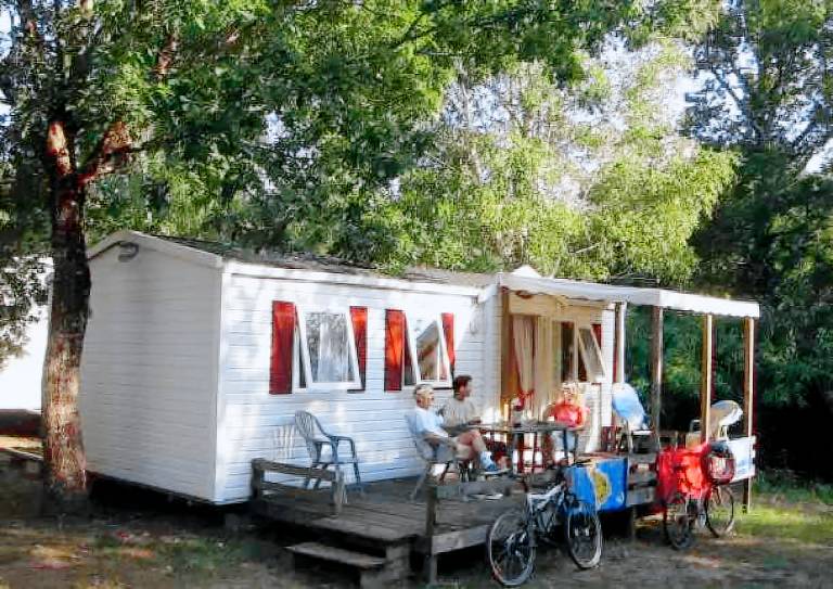 Camping Saint-Julien-en-Born