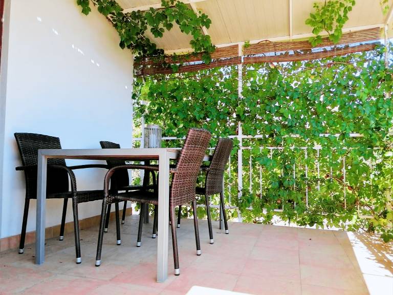Two bedroom apartment near beach Okrug Gornji, Čiovo (A-25387-a) in Okrug
