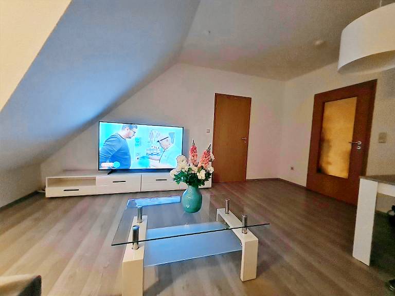 Fully equipped apartment with terrace | Pets allowed — photo 2