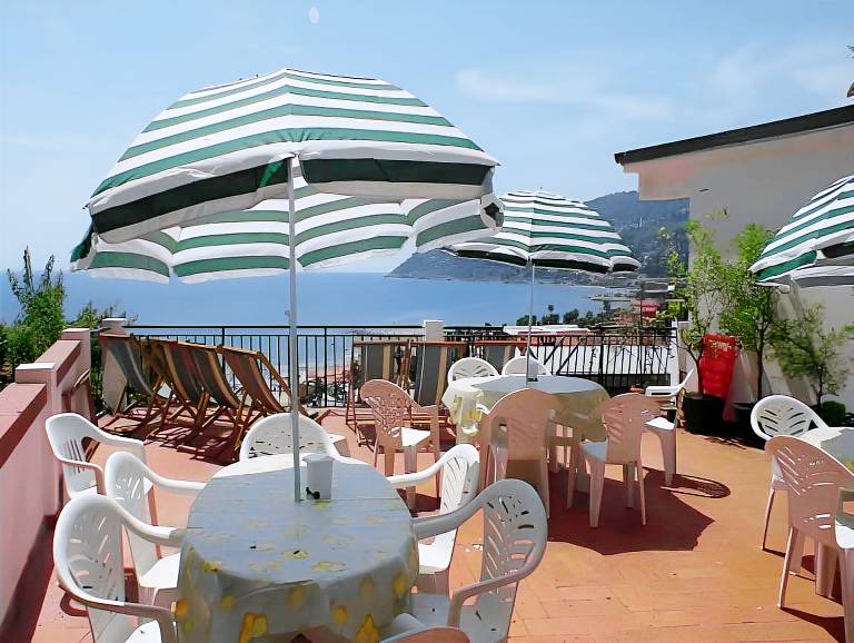 Albergo La Pineta — photo 3