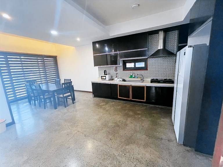 House with 4 rooms for 4 persons — photo 4