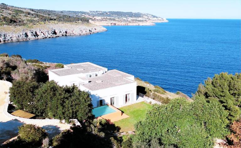 Villa Castro Marina