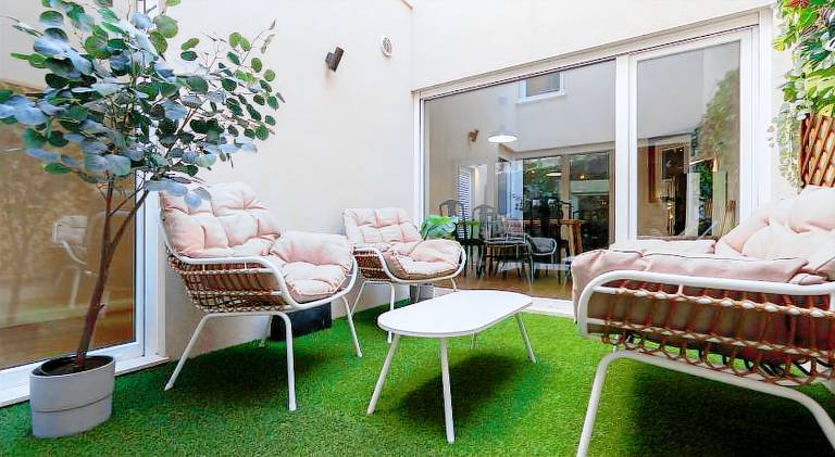 Rental apartment with yard & patio | Suitable for remote work — photo 4