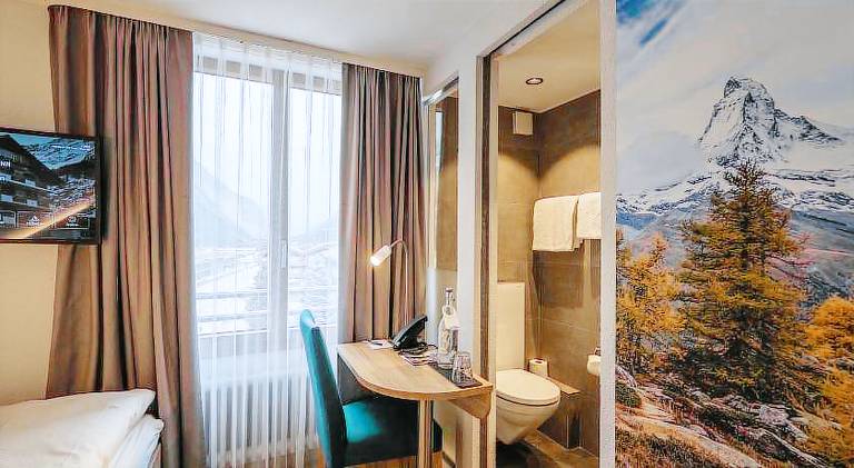 Swiss Budget Alpenhotel — photo 2