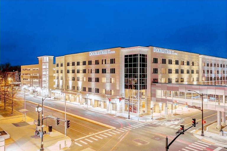 DoubleTree by Hilton Evansville in Evansville, IN