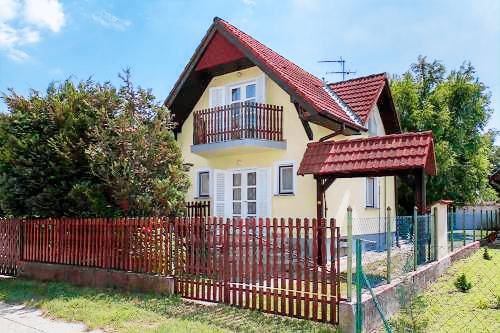 House Balatonfenyves