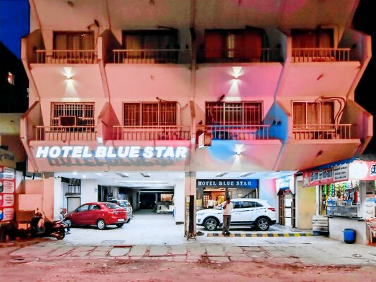 Hotel Blue Star