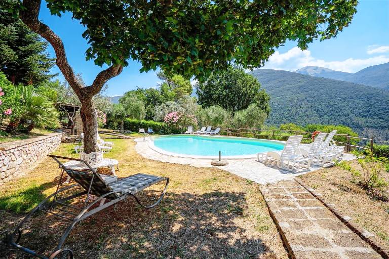 'Dependance Del Casale Rosso' with Pool, Private Garden and Wi-Fi — photo 4