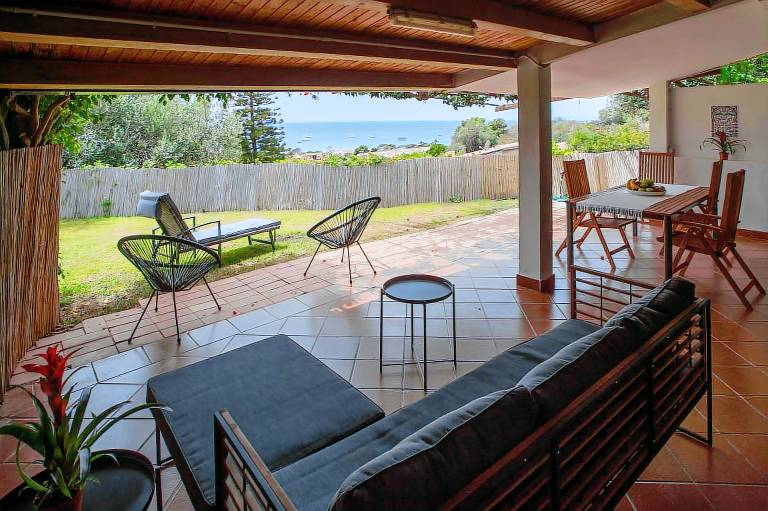 Fully equipped villa with garden, barbeque & terrace | Sea view | Next to the beach | Pets allowed — photo 5