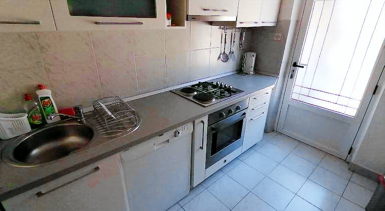 Holiday apartment with garden, terrace & barbecue — photo 5