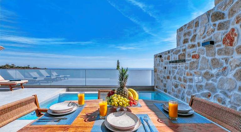 Beautiful villa with BBQ, private pool & terrace | Pets allowed — photo 5
