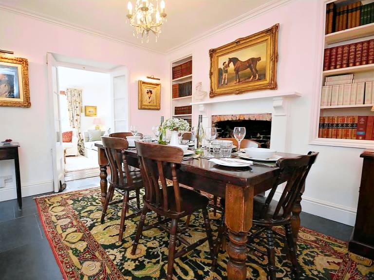 Lovely cottage with yard | Water view | Next to the beach | Pet-friendly — photo 2