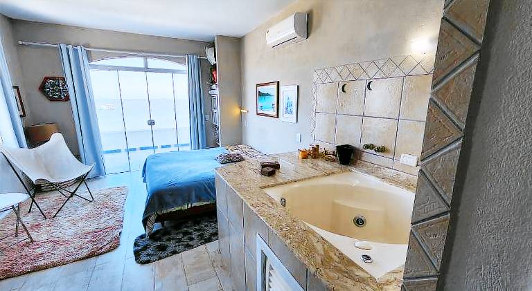 Vacation home with hot tub | Next to the beach | Pet-friendly — photo 2