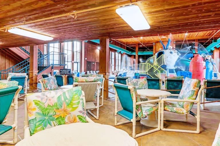 Polynesian Hotel Wisconsin Dells — photo 5