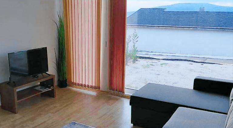 House with private pool, patio & BBQ — photo 2