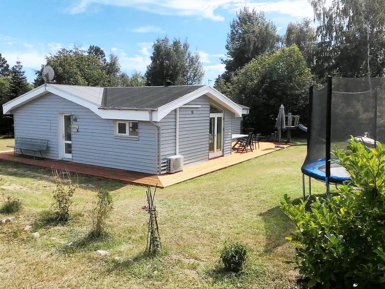 Child-friendly nice house with barbecue, patio & hot tub | Pet-friendly in Ebeltoft