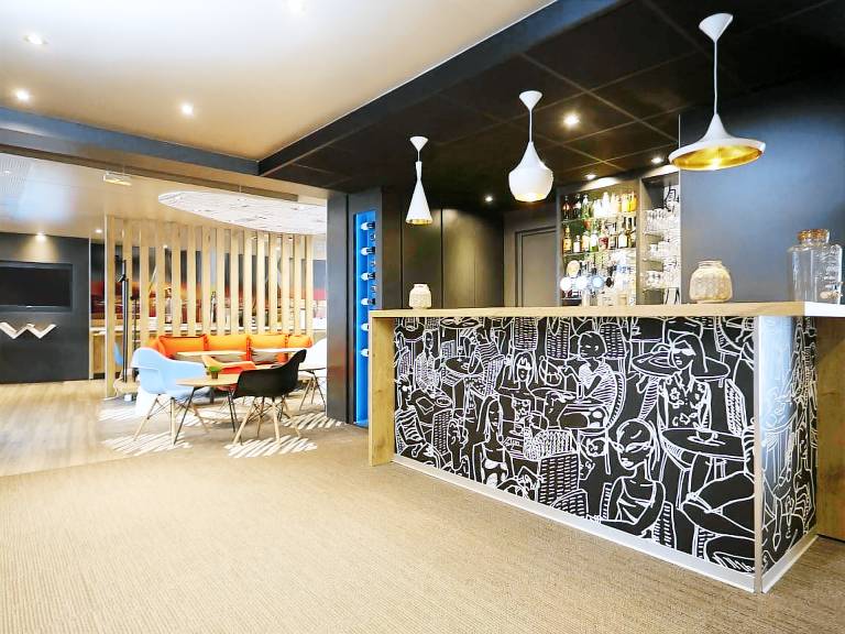 Ibis Valenciennes — photo 2
