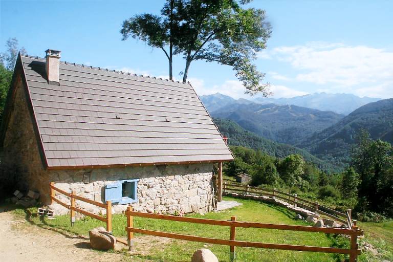 Ferienhaus in Ercé, Pyrenäen f&uuml;r max. 4 Personen am Atlantik