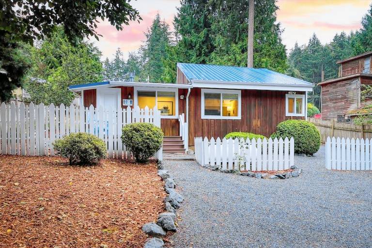 Cabin Freeland