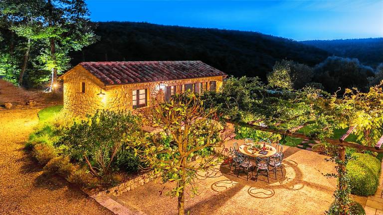 Villa with patio, private pool & yard — photo 4