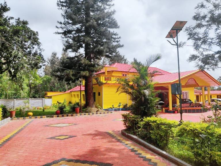 1000 m² Villa