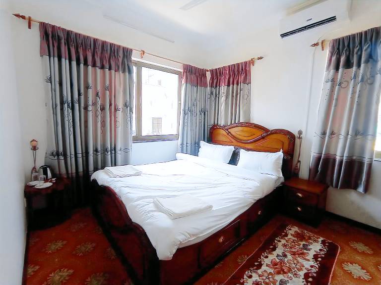 Holiday apartment with terrace — photo 4