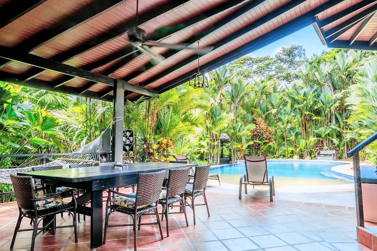 Family Home-Hotel Boutique Casa del Rio in La Fortuna
