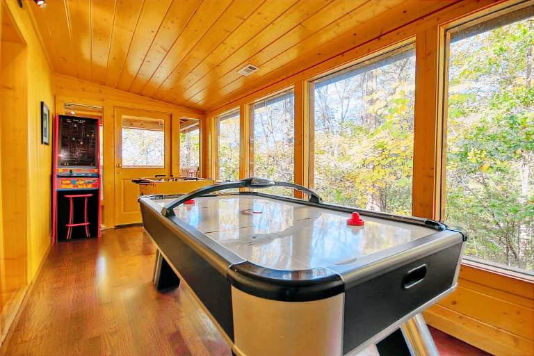 House with hot tub, fast internet & private pool | Golf view — photo 4