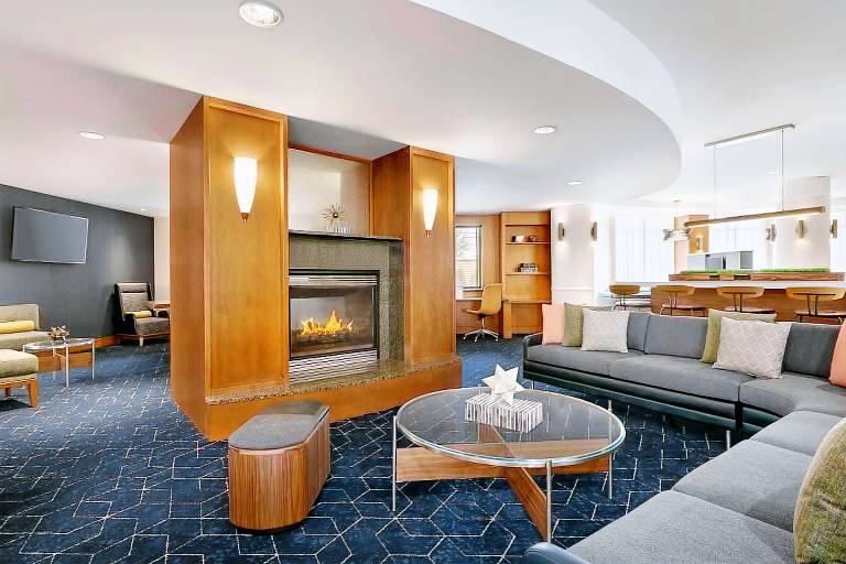Courtyard by Marriott Lancaster — photo 2