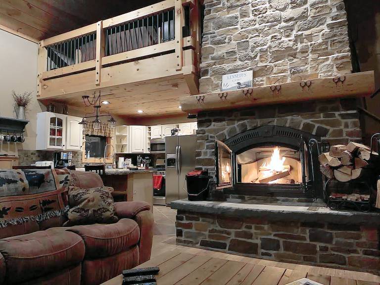 House  Old Forge