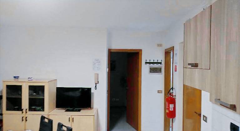 Apartment with 1 room for 5 persons — photo 2
