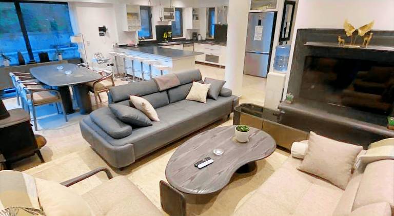 Fully equipped villa with barbeque, jacuzzi & private pool | Good for workation | Pets are welcome — photo 3
