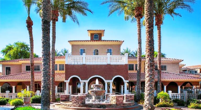 Luxury Vacation Rentals by Meridian CondoResorts — photo 4