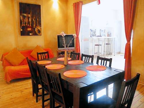Hostel Old City Center