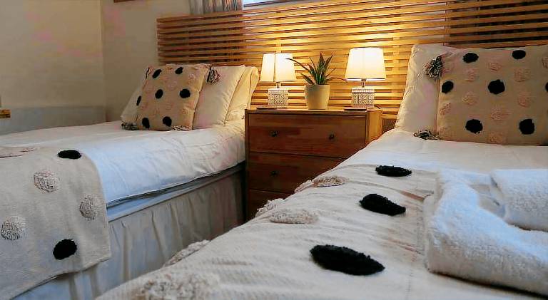 Vacation home with 2 rooms for 4 persons in Windermere