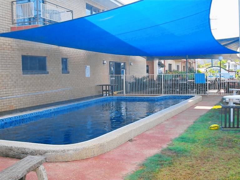 Motel Kurrimine Beach