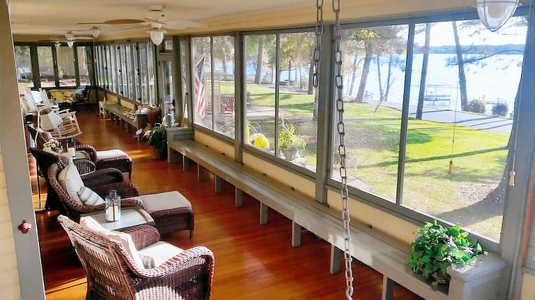 Accommodation  Lake Ripley