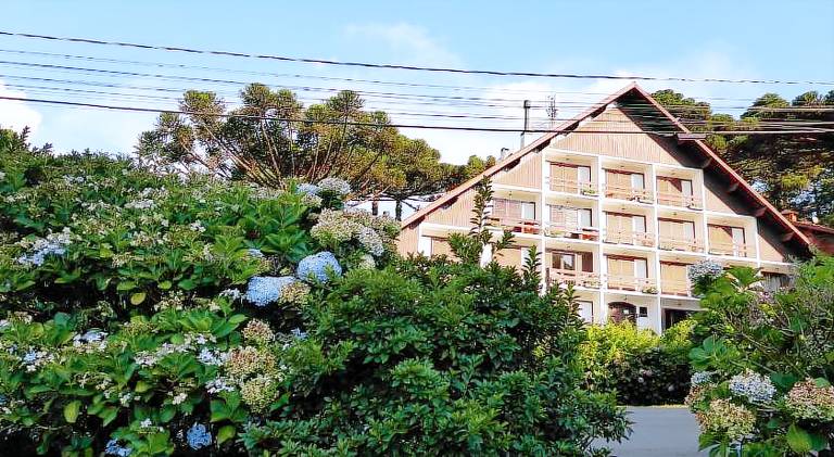 Apartment with 2 rooms for 5 persons in Gramado