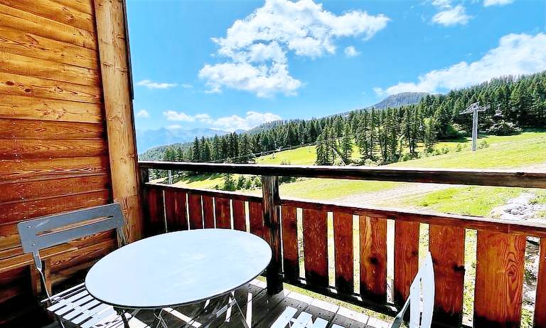 Lovely chalet with fast internet | Next to the ski | Pet-friendly in Briançon